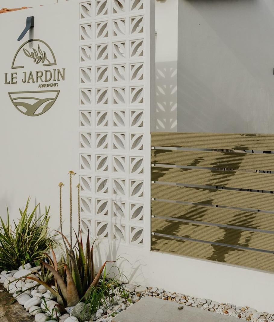 Le Jardin Apartments Kampos Marathokampou Eksteriør billede