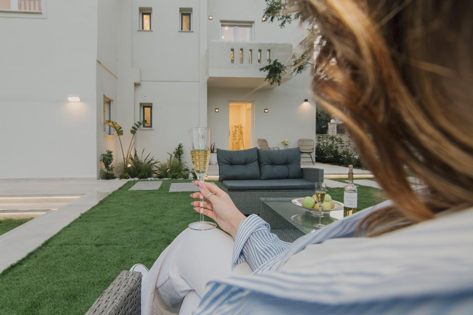 Le Jardin Apartments Kampos Marathokampou Eksteriør billede